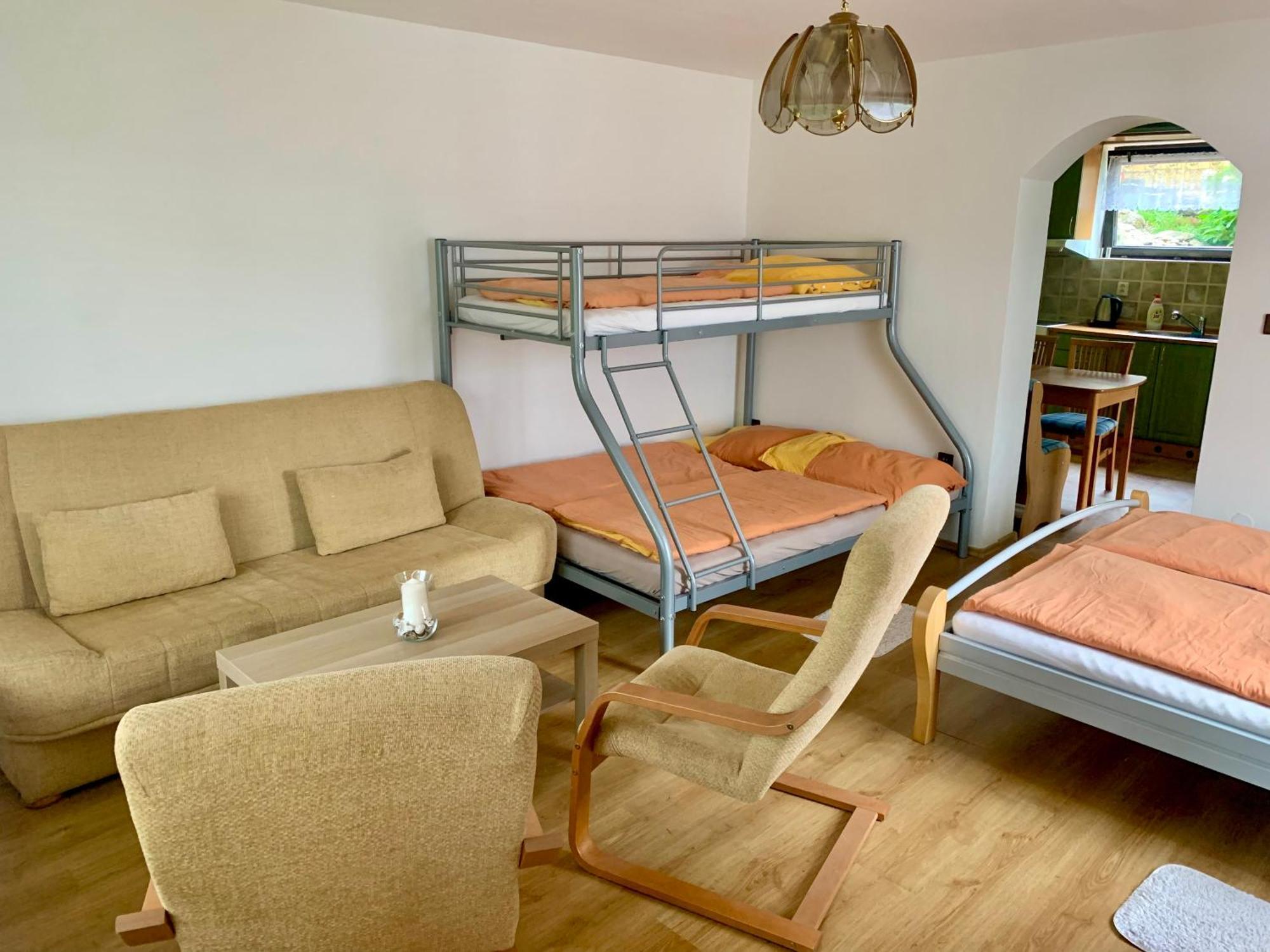 Apartman Daniela Radvanice  Eksteriør bilde